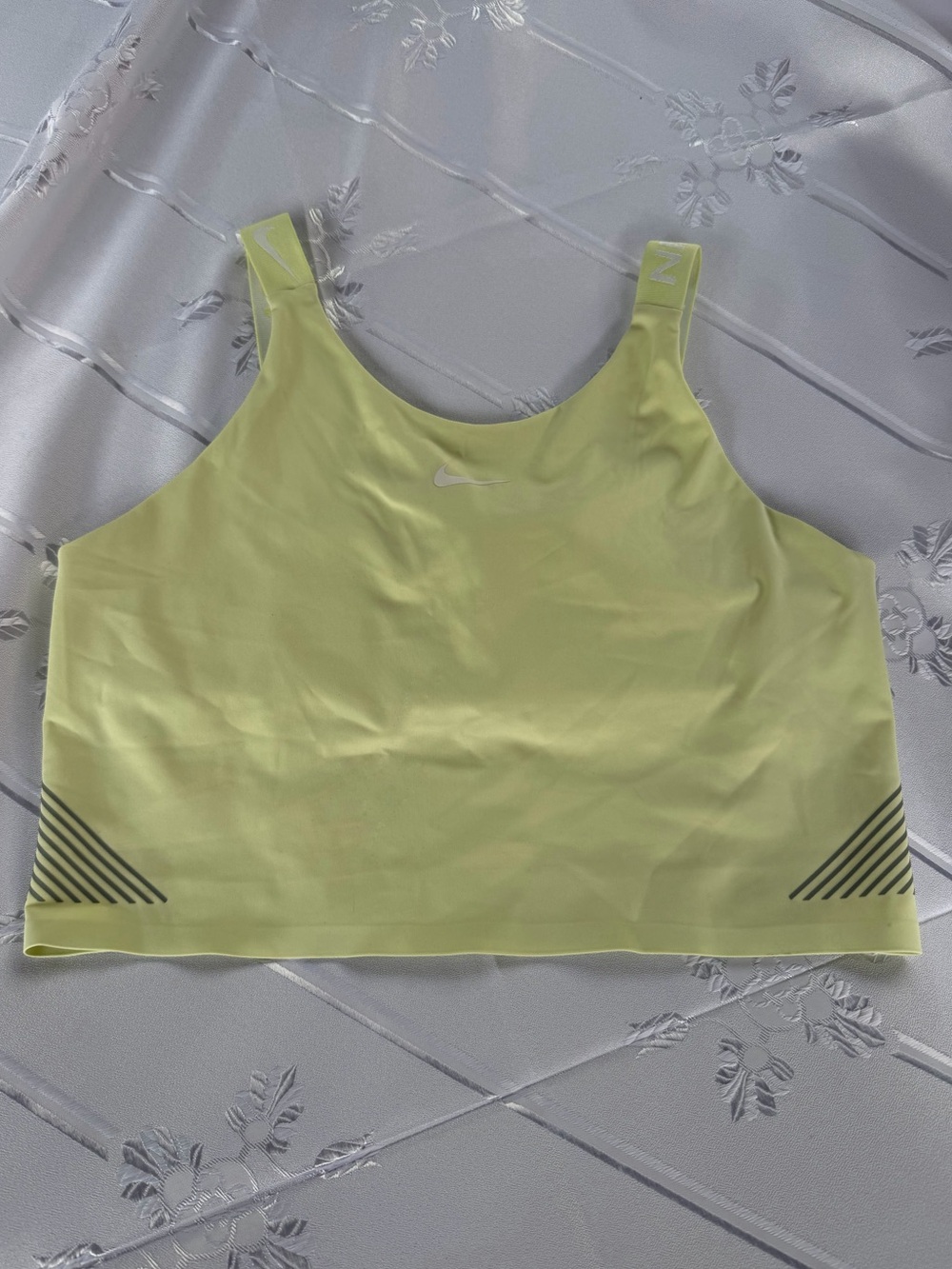 Nike Pro Dri-FIT Volt Yellow Longline Sports Bra Size Medium